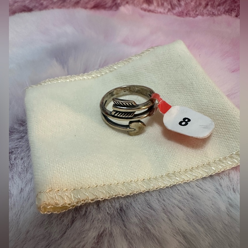 Retiring James Avery Arrow Heart Ring